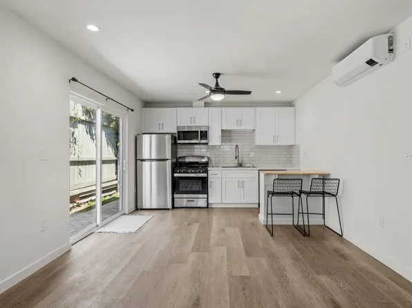 602 Douglas St #1, Los Angeles, CA 90026