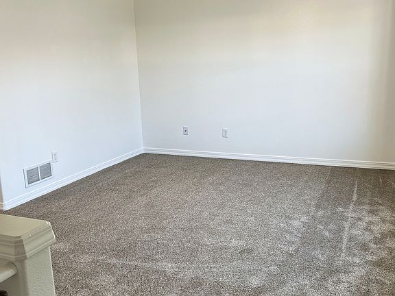 The front/living room.