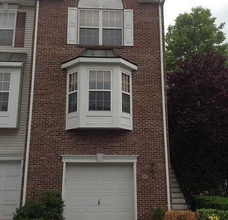 2nd image of 211 Swathmore Dr