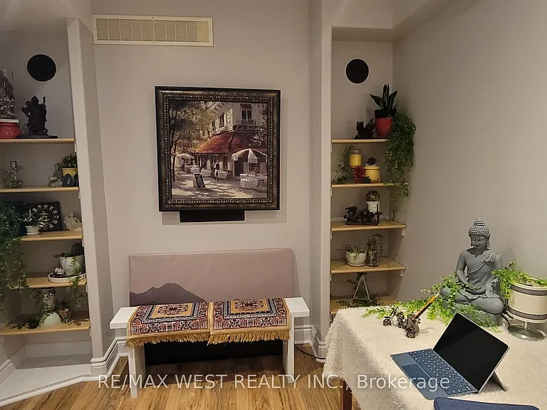 171 Westmeadow Dr #BASEMENT — Photo 5