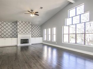 9706 Riddlewood Ln, Houston, TX 77025