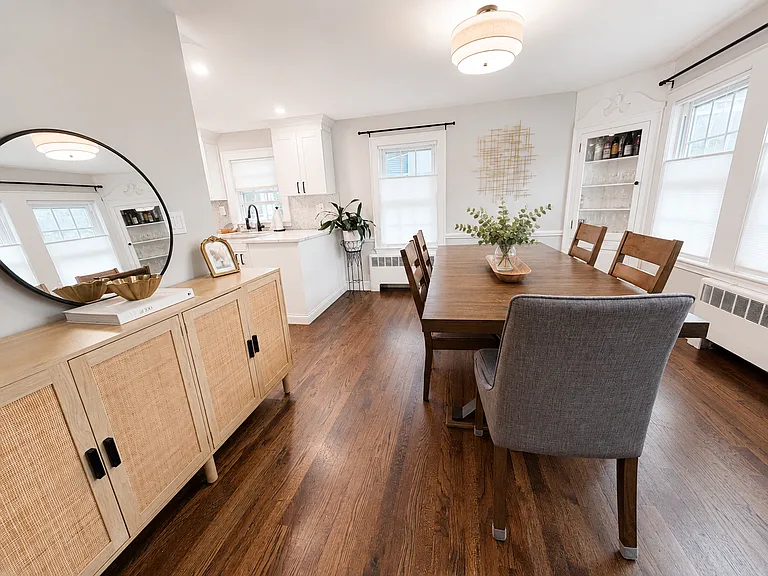 28 Houghton St #1 — Photo 5