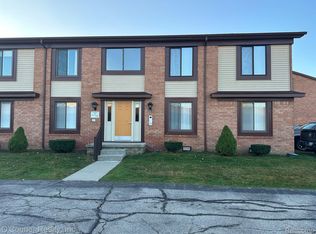 1975 Michigan Ave APT B10, Marysville, MI 48040