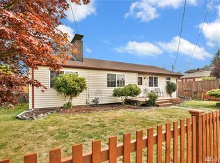 3214 Robin Ave, Bremerton, WA 98310