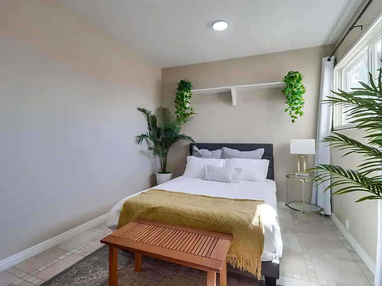 2581 Tokalon Ct #1 — Photo 12