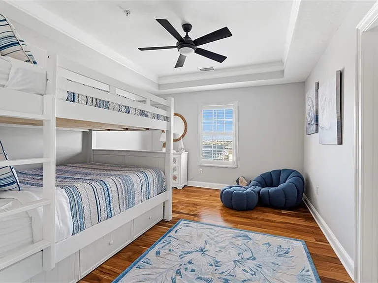 6420 Sunset Bay Cir — Photo 38