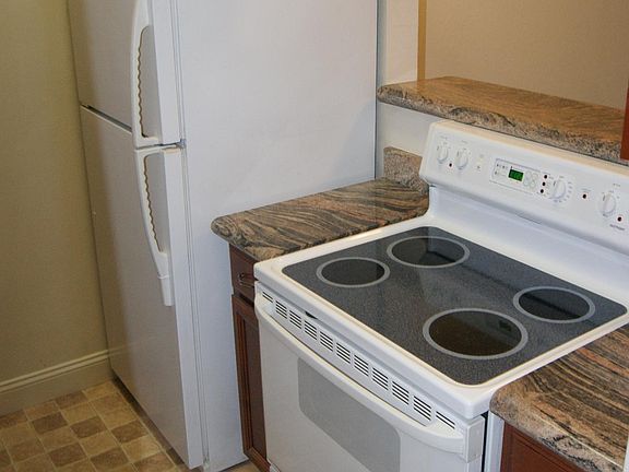 3rd image of 340 N Civic Dr APT 312