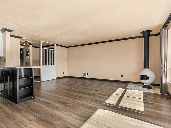 4th image of 13562 37th Ave S APT 33