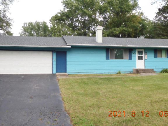 2nd image of 5872 Kirkwood Dr
