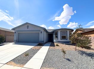 531 Rio Chama Cir SW, Los Lunas, NM 87031