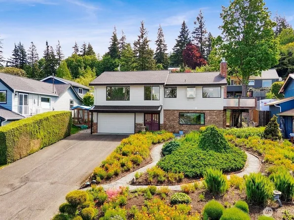 1129 37th Street, Bellingham, WA 98229
