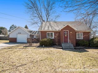 4451 Shattuck Rd, Saginaw, MI 48603