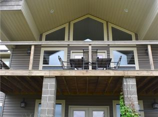 5230 Kinsey Valley Rd SW, New Philadelphia, OH 44663
