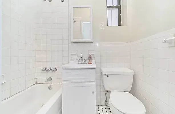 Rented by Living New York | media 9