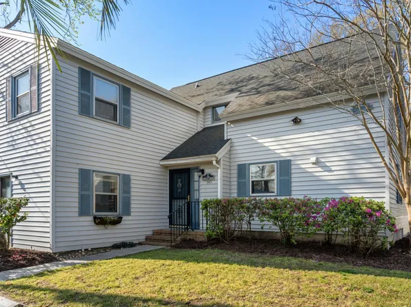 345 15th Ave S #2, Myrtle Beach, SC 29575