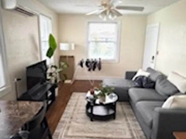 221 7th Ave N APT A, Jacksonville Beach, FL 32250