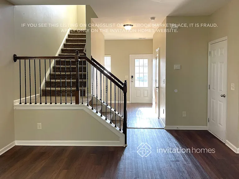 200 Reston Ct — Photo 2