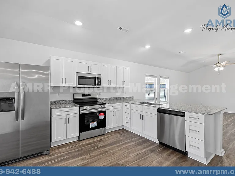 1005 SW 3rd Ave — Photo 6