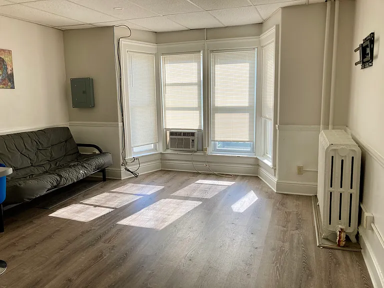 85 Park Ave #3 — Photo 5