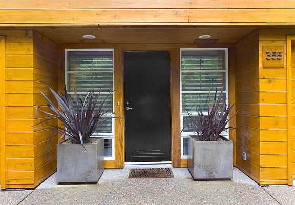 welcome to 355 Magee