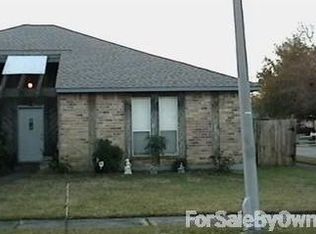 4049 N Indigo Dr, Harvey, LA 70058