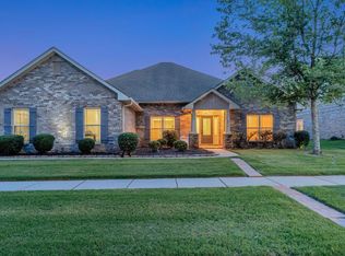 7913 Gabriela Dr NW, Huntsville, AL 35806