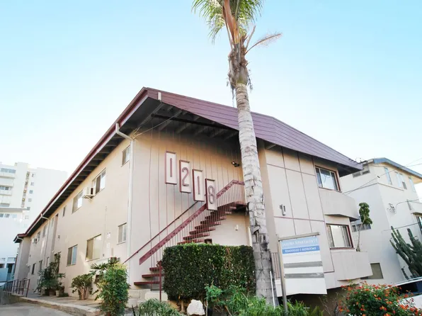 Larrabee 1218, 1218 N Larrabee St #11, West Hollywood, CA 90069