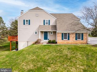 913 Samantha Cir, Chester Springs, PA 19425