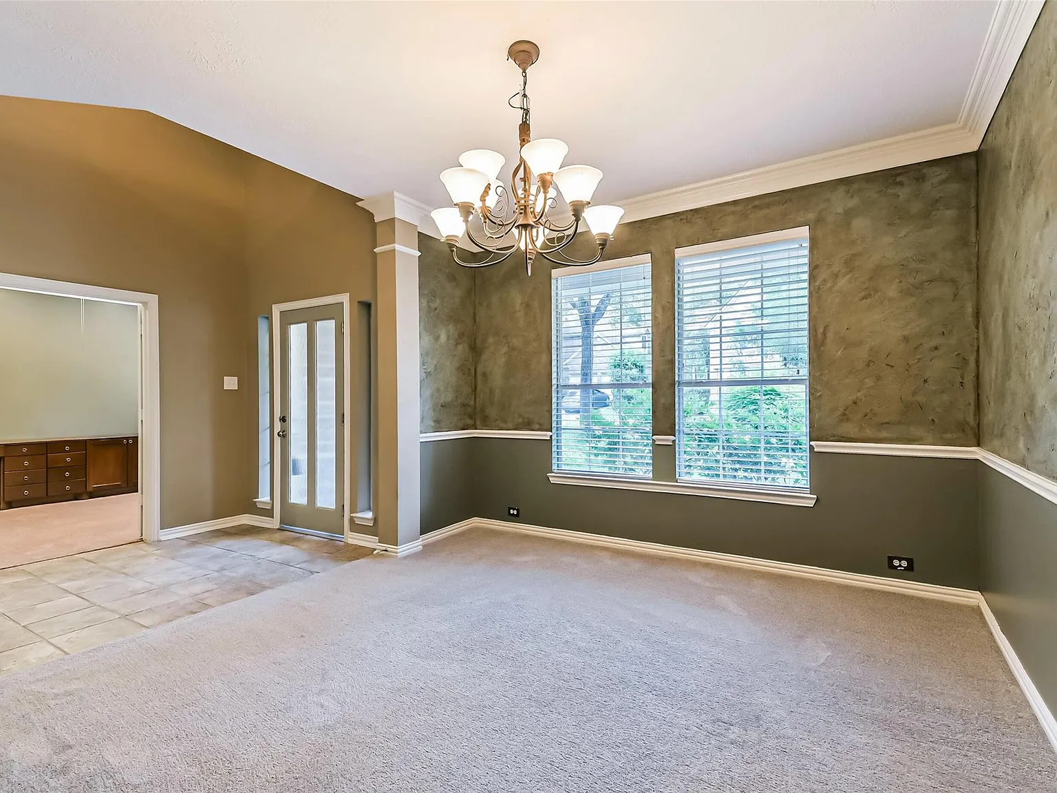 4 bed, 3.5 bath, 3254 sqft, $3,200 — Photo 4