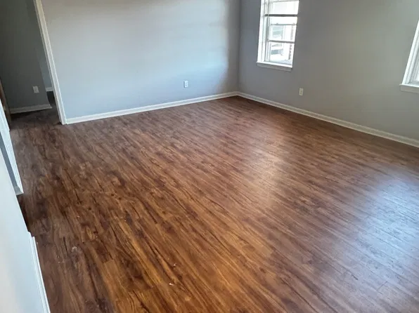 874 State St #E, New Haven, CT 06511