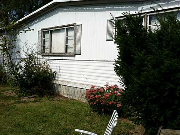 2nd image of 25634 Apex Ln