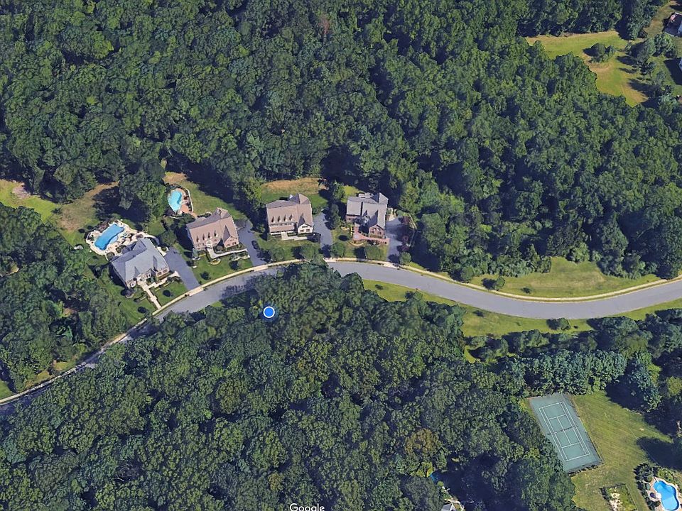 2nd image of 30 Rutledge Rd