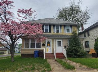 301 Heulings Ave, Riverside, NJ 08075