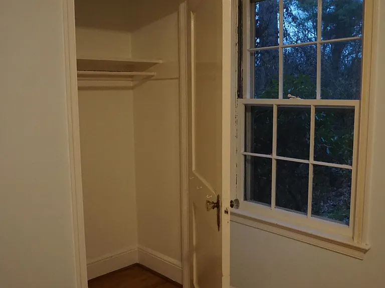 20 Devonshire Pl — Photo 15