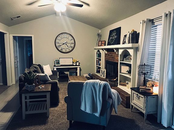 4th image of 2109 Bellaire Dr