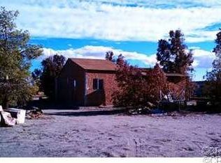 5430 Parkdale Rd, Phelan, CA 92371