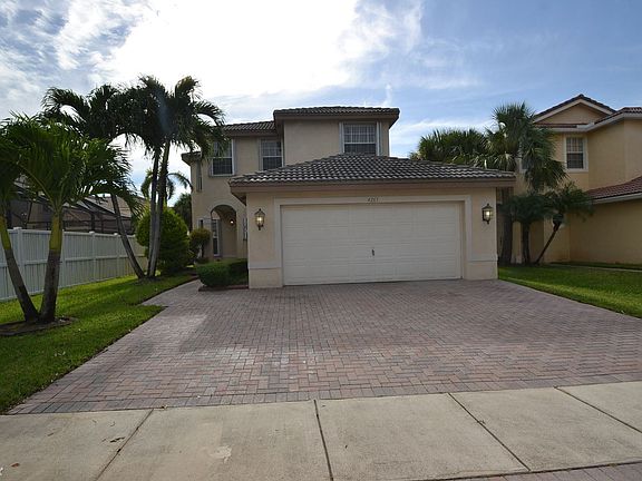 80687e93-3b90-48b8-97b5-9bdb18185792-w_1500-h_1000