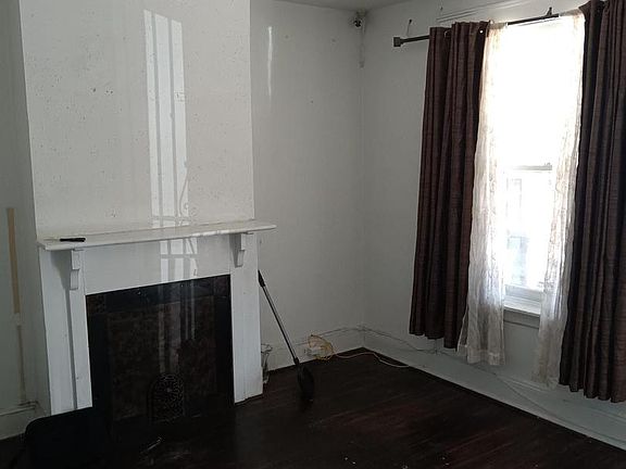 4th image of 22 N Lindenwood St