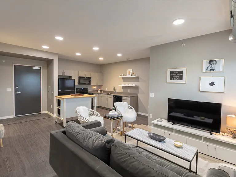 The Residences at River View — Photo 10