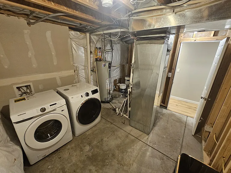 1852 Gemini Ct — Photo 10