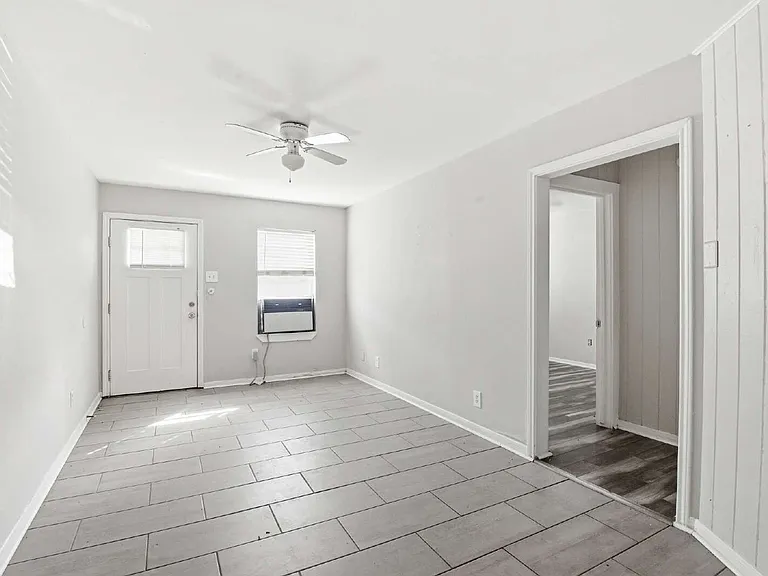 5010 Ennis St #3 — Photo 6