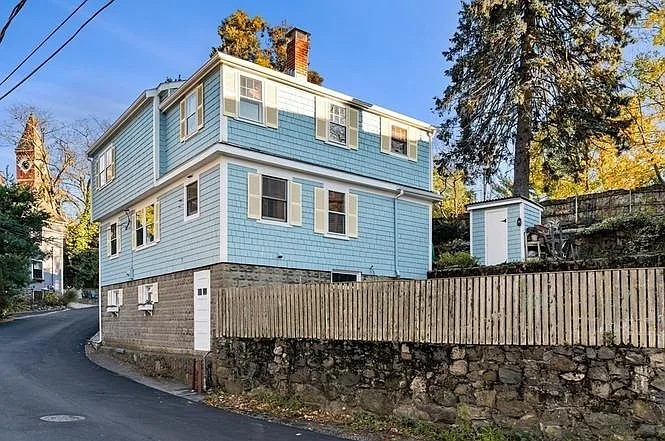2 bed, 2.5 bath, 1656 sqft, $3,850 — Photo 3