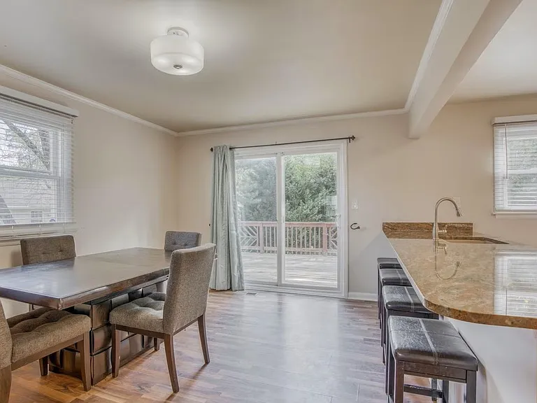 9909 Maidbrook Rd — Photo 14