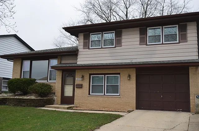16333 66th Ave photo 1