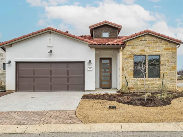 100 Lucia, Horseshoe Bay, TX 78657
