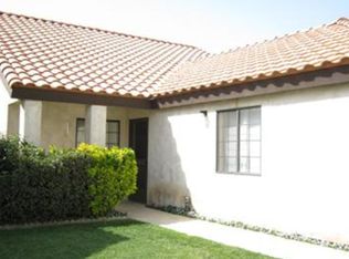 19241 Pine Way, Apple Valley, CA 92308