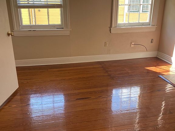 3rd image of 3732 Canal St #100-B