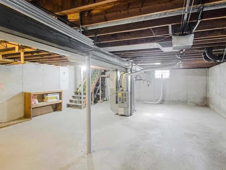 5413 Tracy Ave — Photo 16