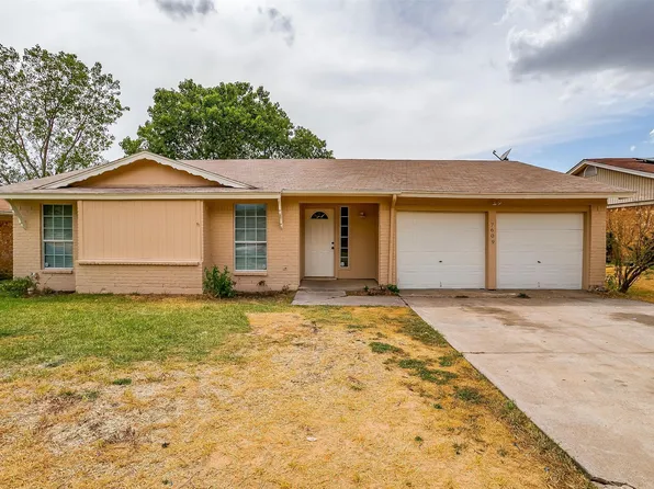 7609 Clover Ln, Watauga, TX 76148