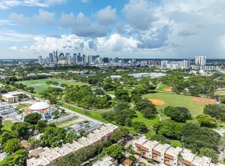 1400 NE 9th St #1400, Fort Lauderdale, FL 33304